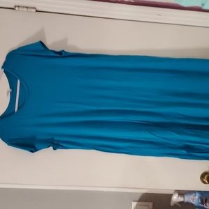 Beautiful blue maxi tshirt dress with side slits, no pockets